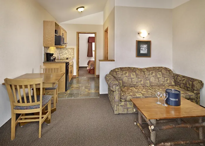 Family resorts Pyramid Lake Lodge